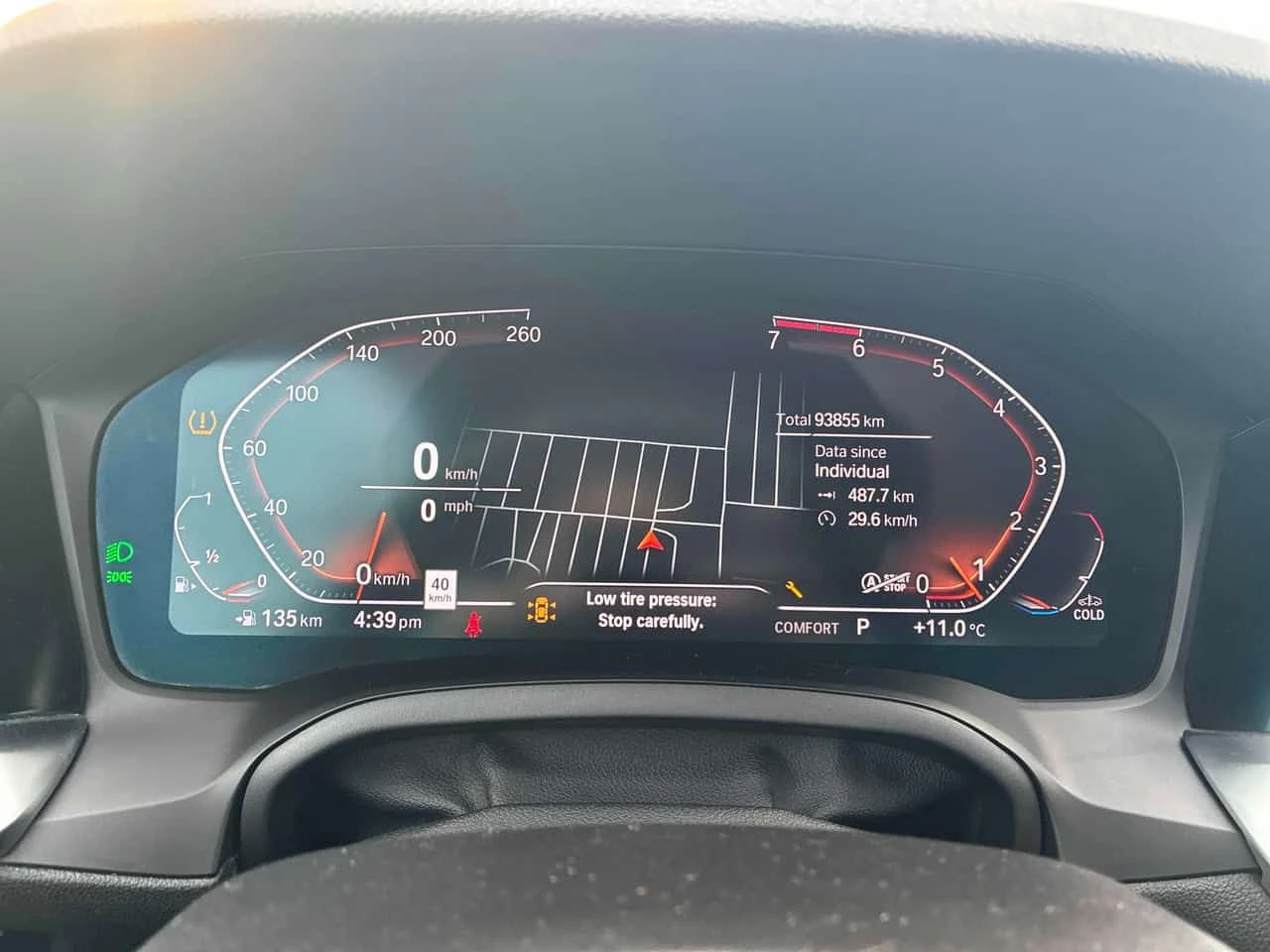 BMW 330 i xDrive/CARFAX/ШИБИДАХ/ПОДГРЕВИ/KEYLESS - изображение 8