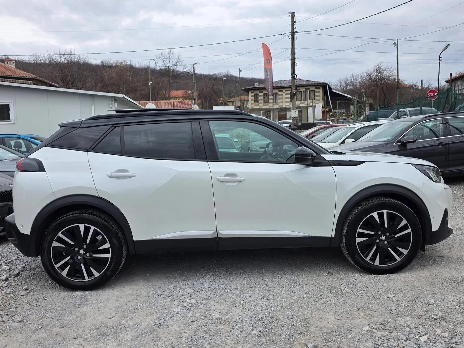 Peugeot 2008 GT-LINE / EV 136K.C. 50KW ������� / 360�� ������ | Mobile.bg � ����������� 6