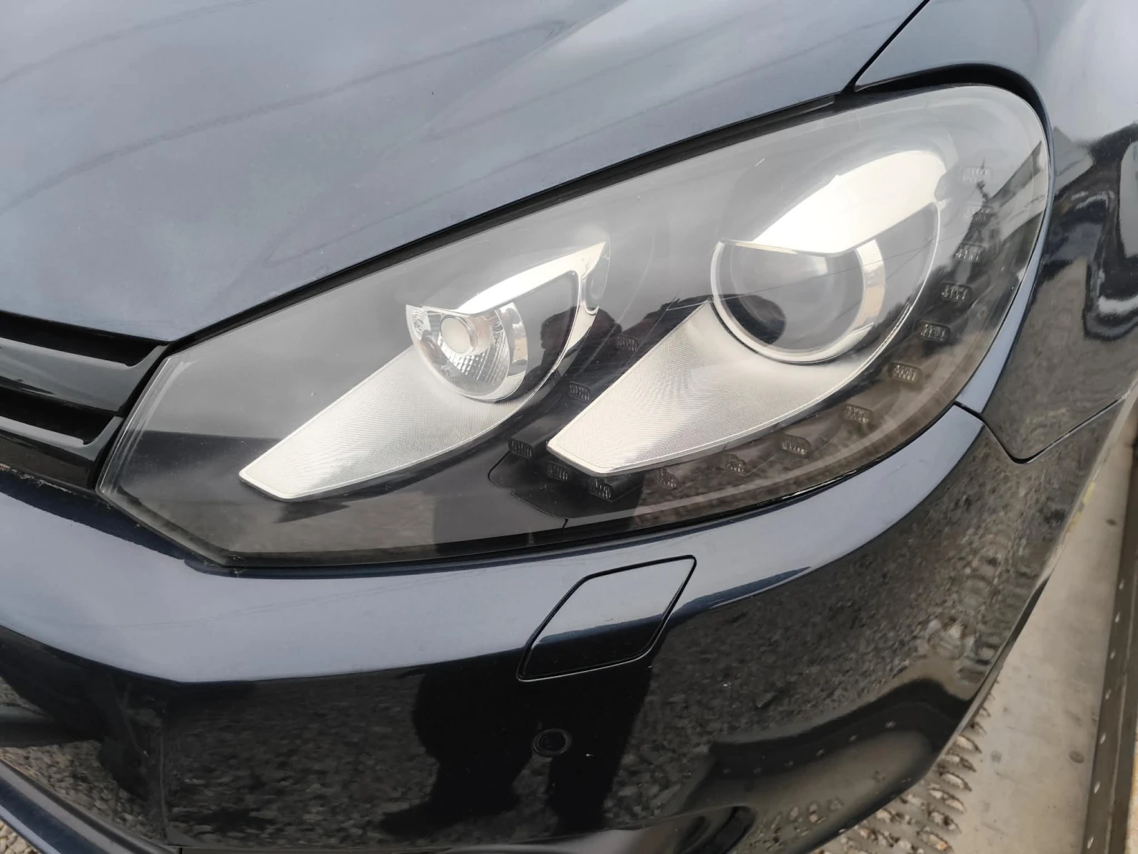 VW Golf 1.6 TDI, снимка 9 - Автомобили и джипове - 54033088