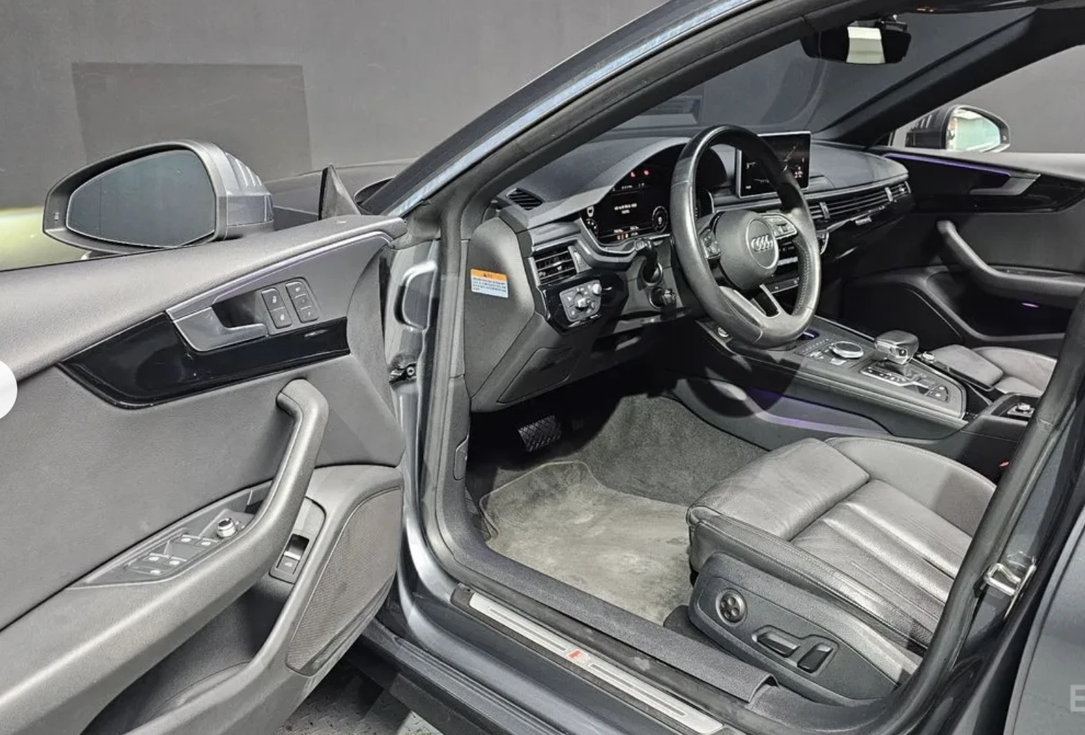 Audi A5 45 TFSI Quatro* PANO* КОЖА* ПОДГРЕВ* НАВИ* HUD , снимка 10 - Автомобили и джипове - 54209682