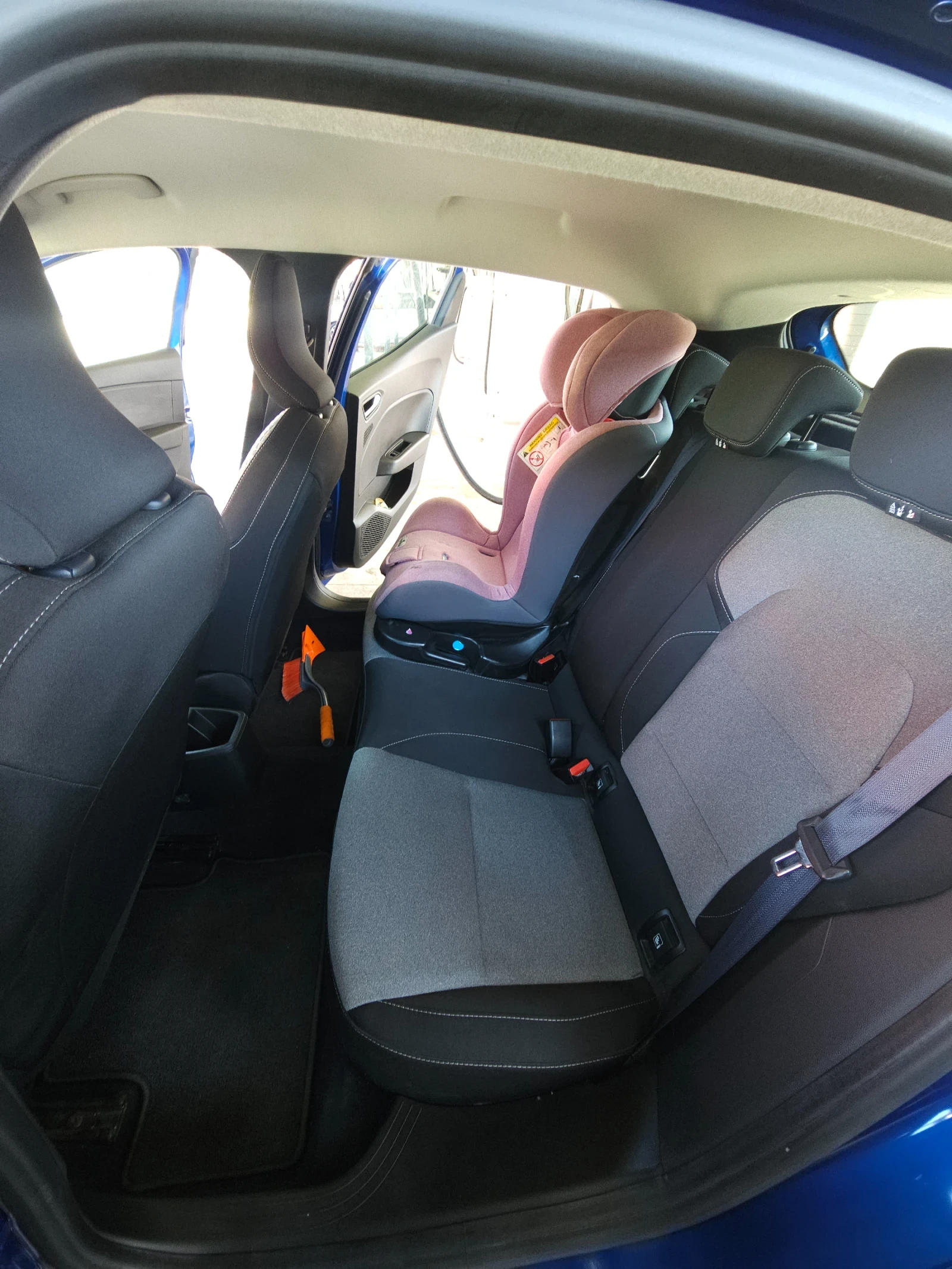 Renault Clio Бензин-газ ( фабрична газова уредба ), снимка 12 - Автомобили и джипове - 54274953