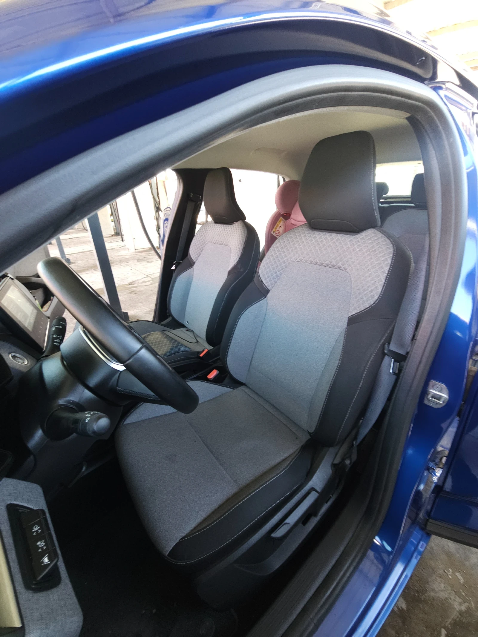 Renault Clio Бензин-газ ( фабрична газова уредба ), снимка 5 - Автомобили и джипове - 54274953
