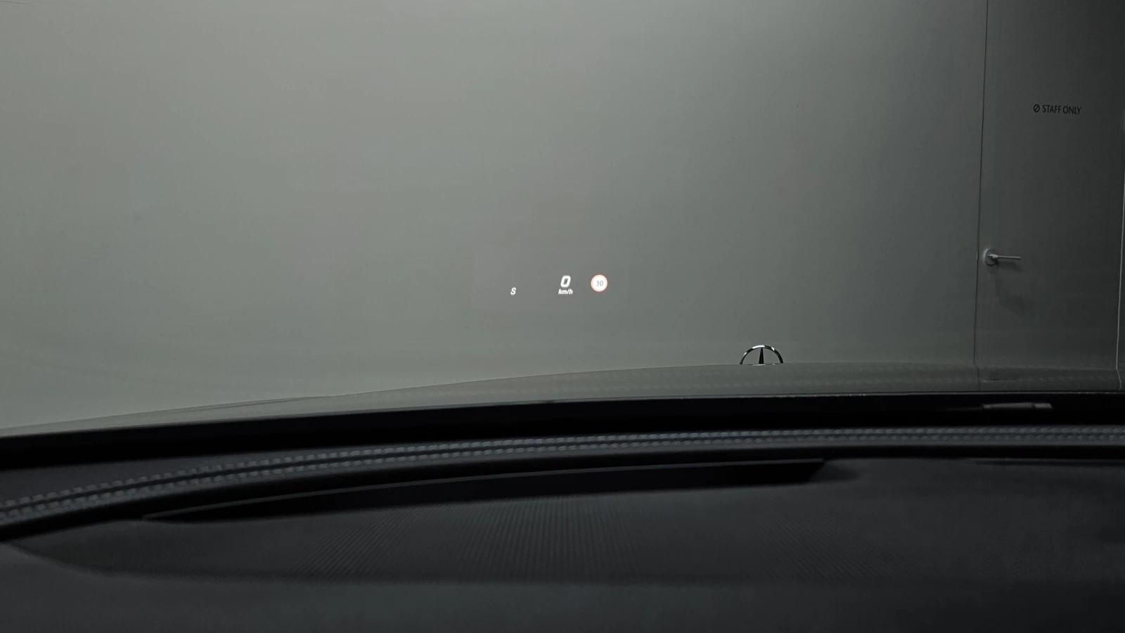 Mercedes-Benz E 400 3.0 4MATIC, Distronic, HeadUP, 360-к., Обдухване., снимка 16 - Автомобили и джипове - 54870814
