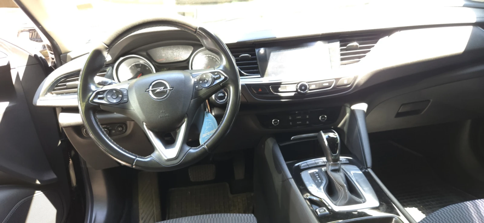 Opel Insignia Grand Sport, 1.6 cdti, 136 к.с., снимка 9 - Автомобили и джипове - 55071773