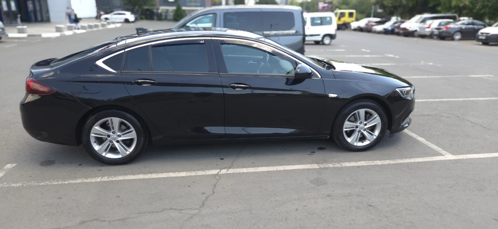 Opel Insignia Grand Sport, 1.6 cdti, 136 к.с., снимка 6 - Автомобили и джипове - 55071773