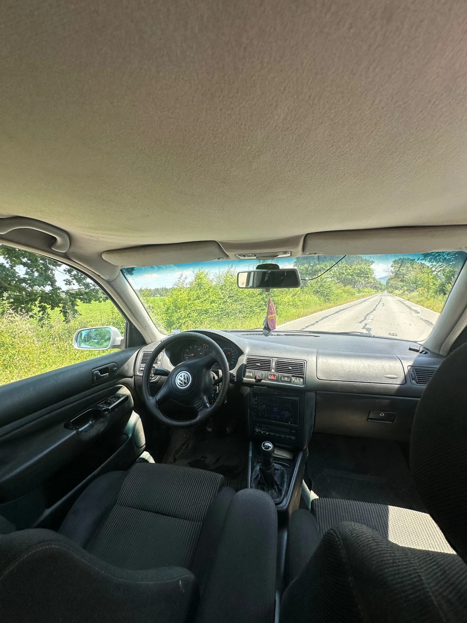 VW Golf 1.6sr, снимка 9 - Автомобили и джипове - 55335280