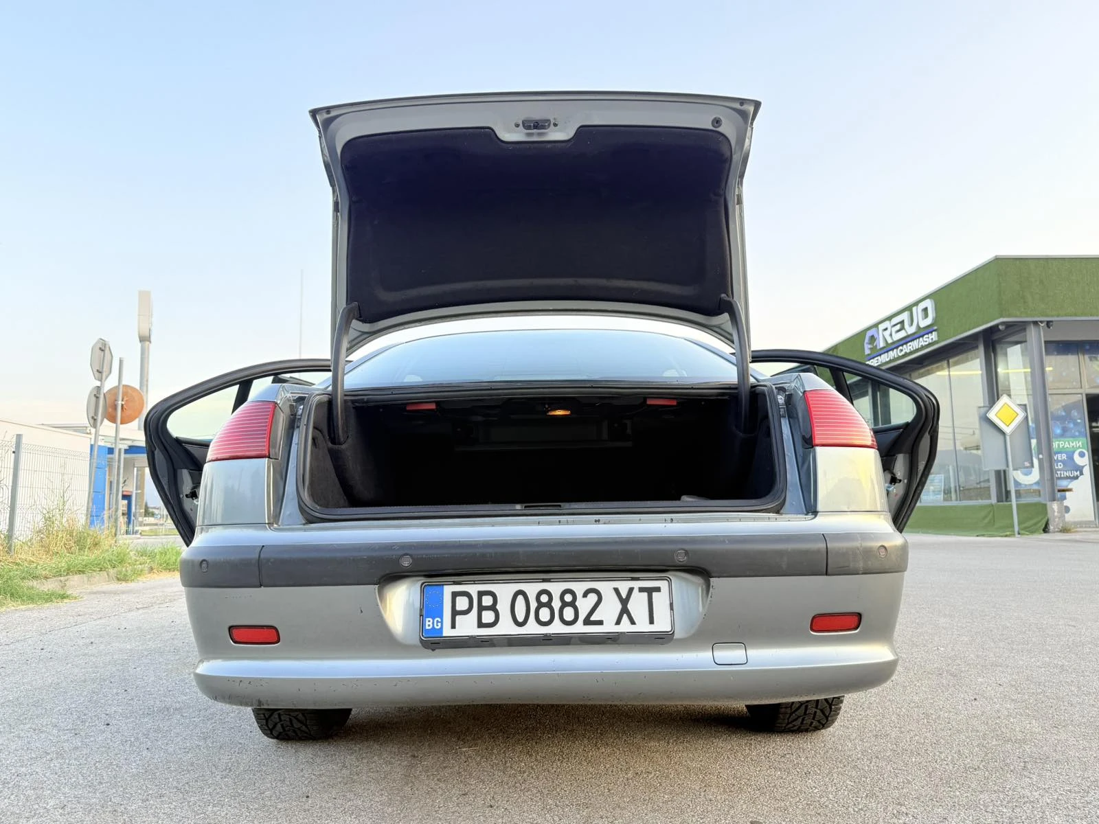 Peugeot 607, снимка 14 - Автомобили и джипове - 56416593
