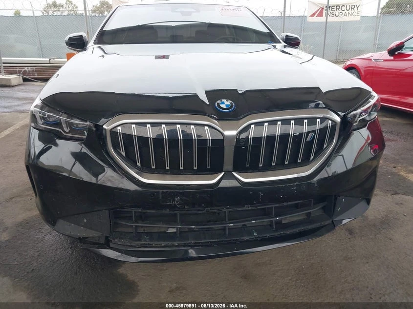 BMW i5 Edrive40, снимка 6 - Автомобили и джипове - 56425563