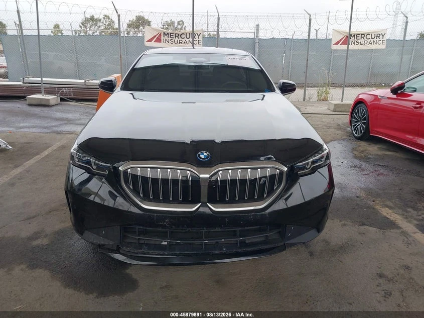 BMW i5 Edrive40, снимка 12 - Автомобили и джипове - 56425563