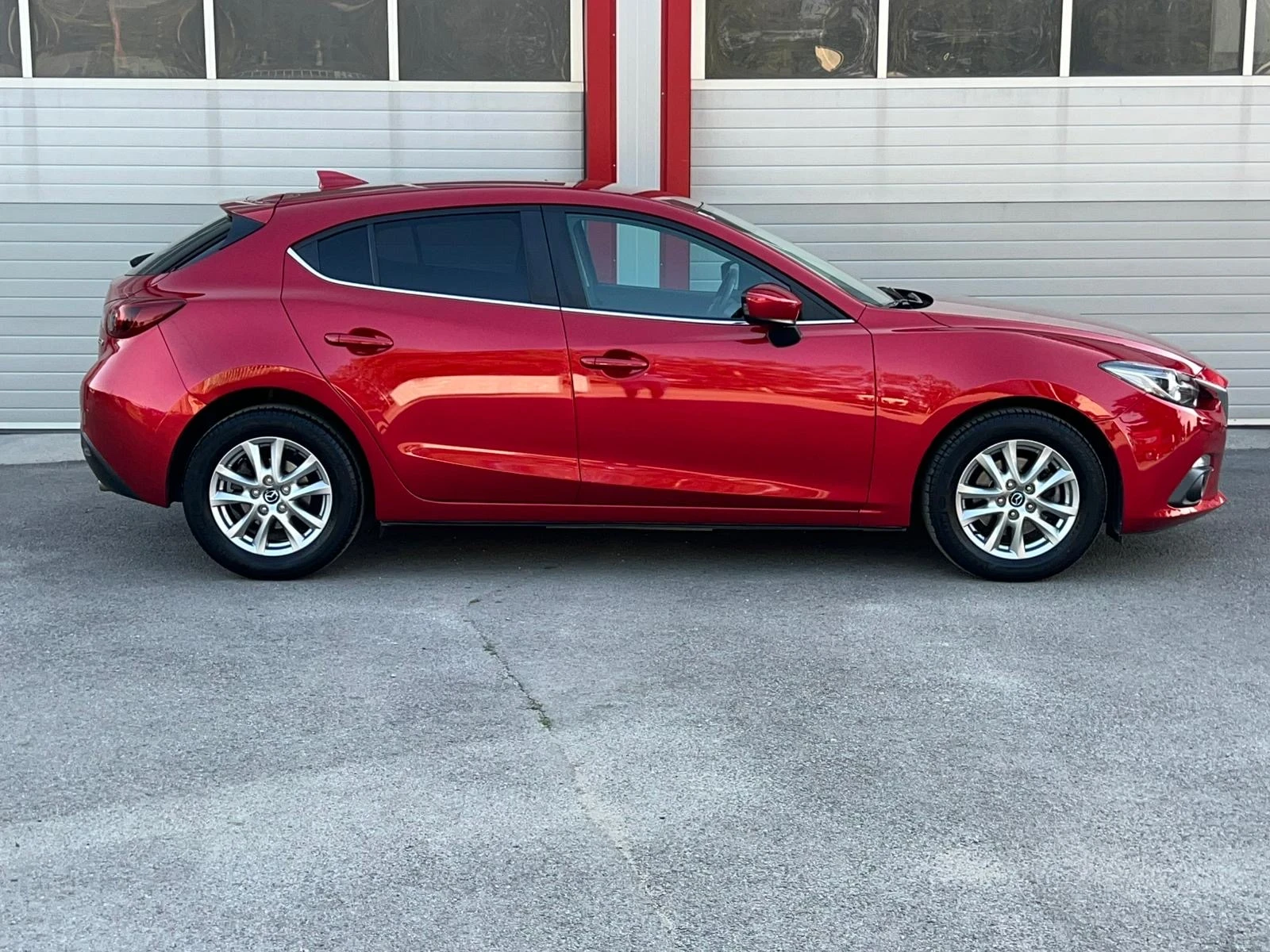 Mazda 3 1.5D AUTOMATIK NAVI START STOP EVRO 6B 87 000KM!!! | Mobile.bg � ����������� 7