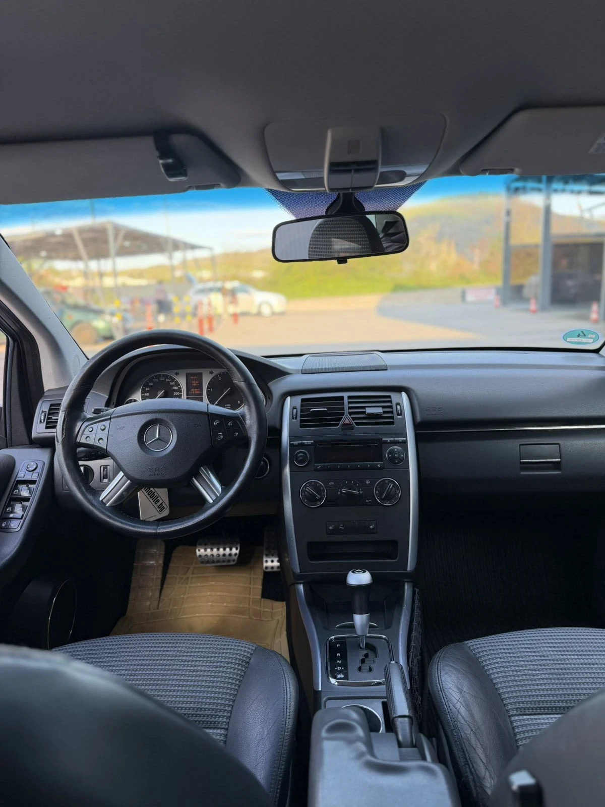 Mercedes-Benz B 180 Cdi automatic, снимка 9 - Автомобили и джипове - 56659125