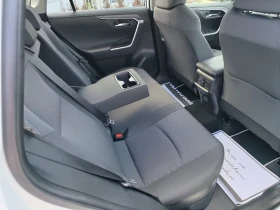Toyota Rav4 HYBRID* 4x4* ЕВРОПЕЙСКИ* Сервизна книжка, снимка 11