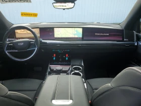 Cadillac Escalade ESV SPORT - 198000 лв. - 92712362 | Car24.bg
