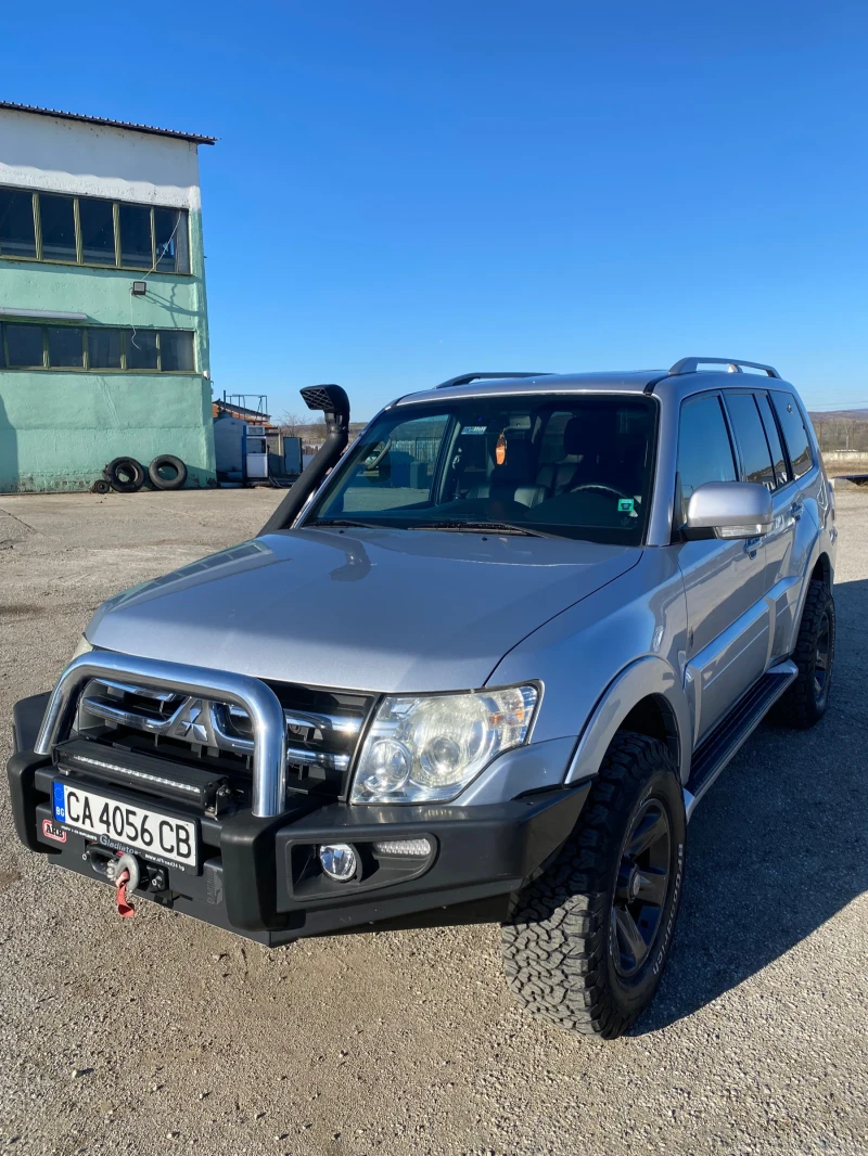 Mitsubishi Pajero 3.2 DID, снимка 5 - Автомобили и джипове - 47293466