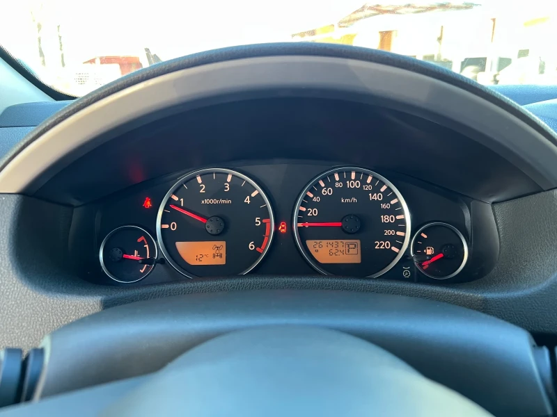 Nissan Pathfinder 2.5DCI-KEYLESS-HEATEDSEATS-MEMORY-NAVI, снимка 14 - Автомобили и джипове - 48003851