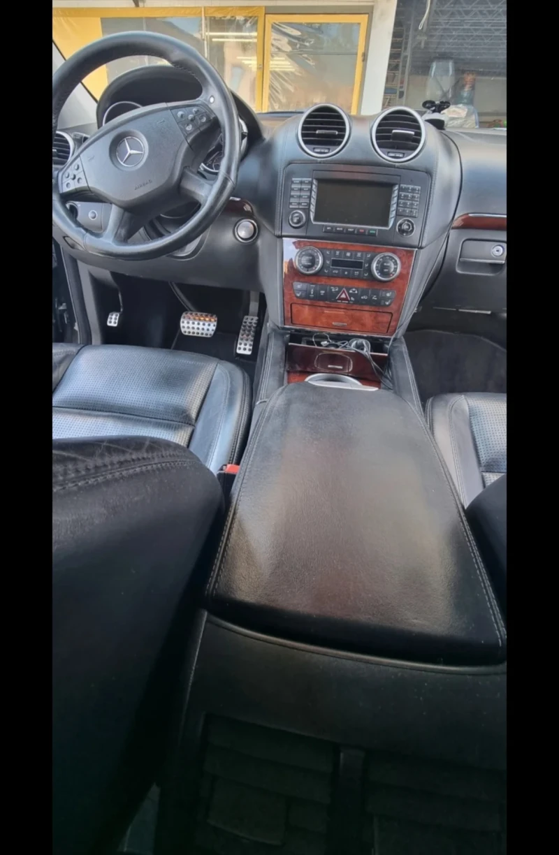 Mercedes-Benz ML 63 AMG, снимка 8 - Автомобили и джипове - 51486718