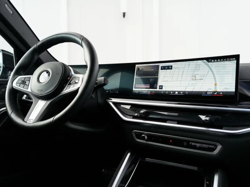 BMW X6 xDRIVE/298HP/30d/M-SPORTPRO/360/PANO/H&K/907v, снимка 8 - Автомобили и джипове - 53361340
