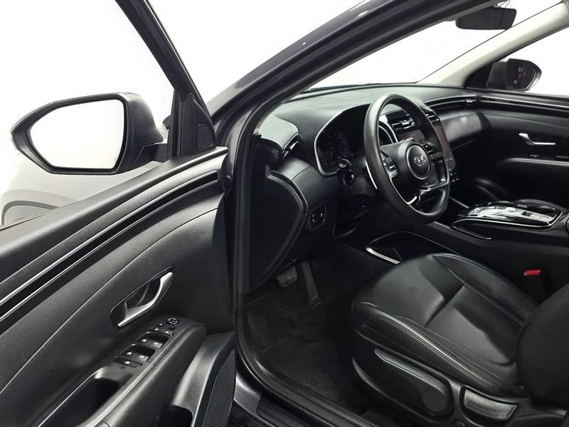 Hyundai Tucson 2.0 d4hd Automatic, снимка 10 - Автомобили и джипове - 55843603
