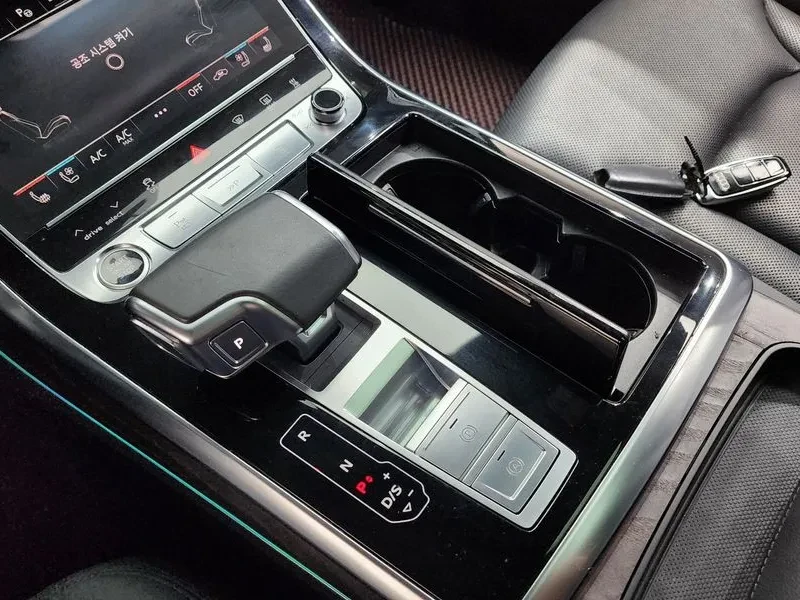 Audi Q7 45 TDI Quattro/ MATRIX/ PANO/ 360/ HEADUP/ AMBIENT | Mobile.bg � ����������� 9
