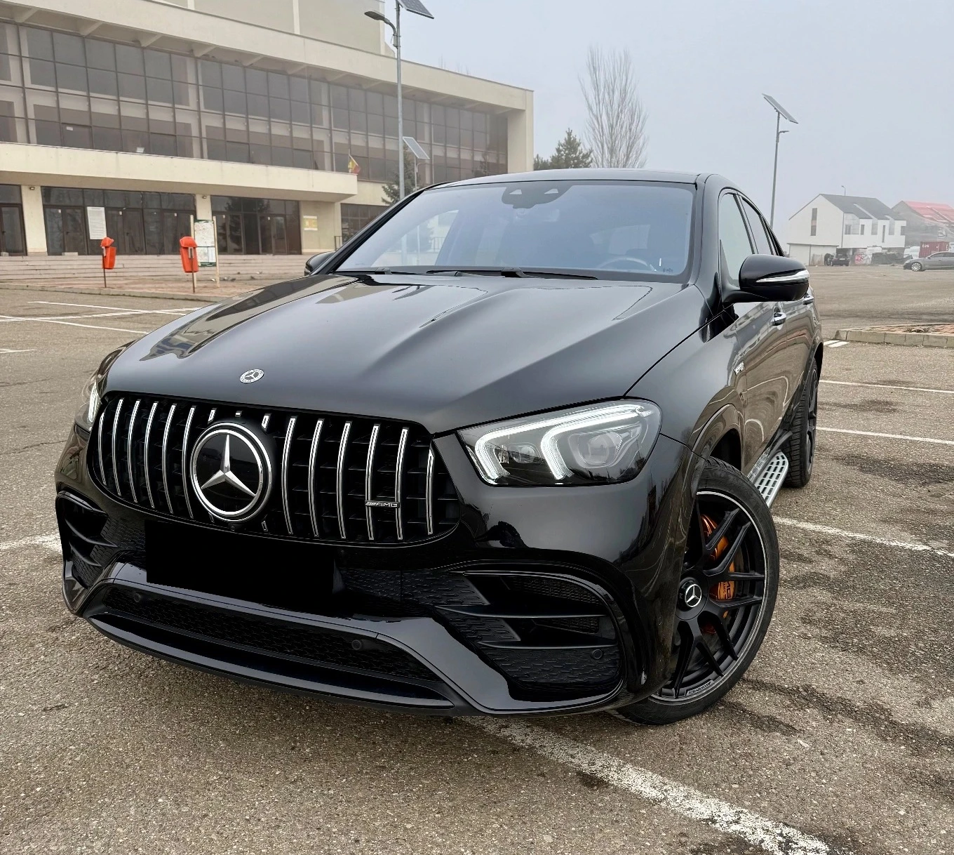 Mercedes-Benz GLE 63 S AMG 4matic+ Coupe, снимка 1