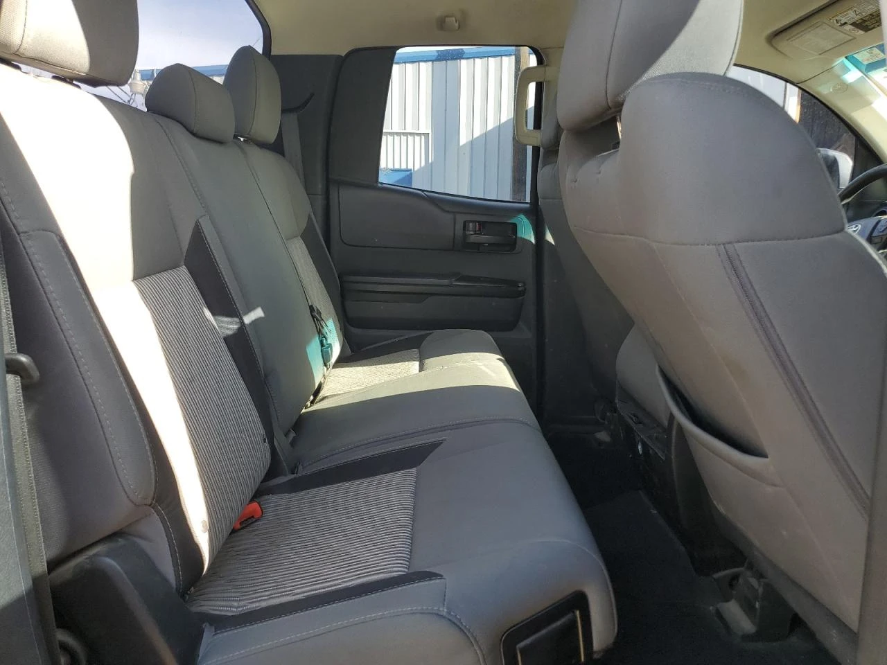 Toyota Tundra DOUBLE CAB* 4x4 - изображение 9