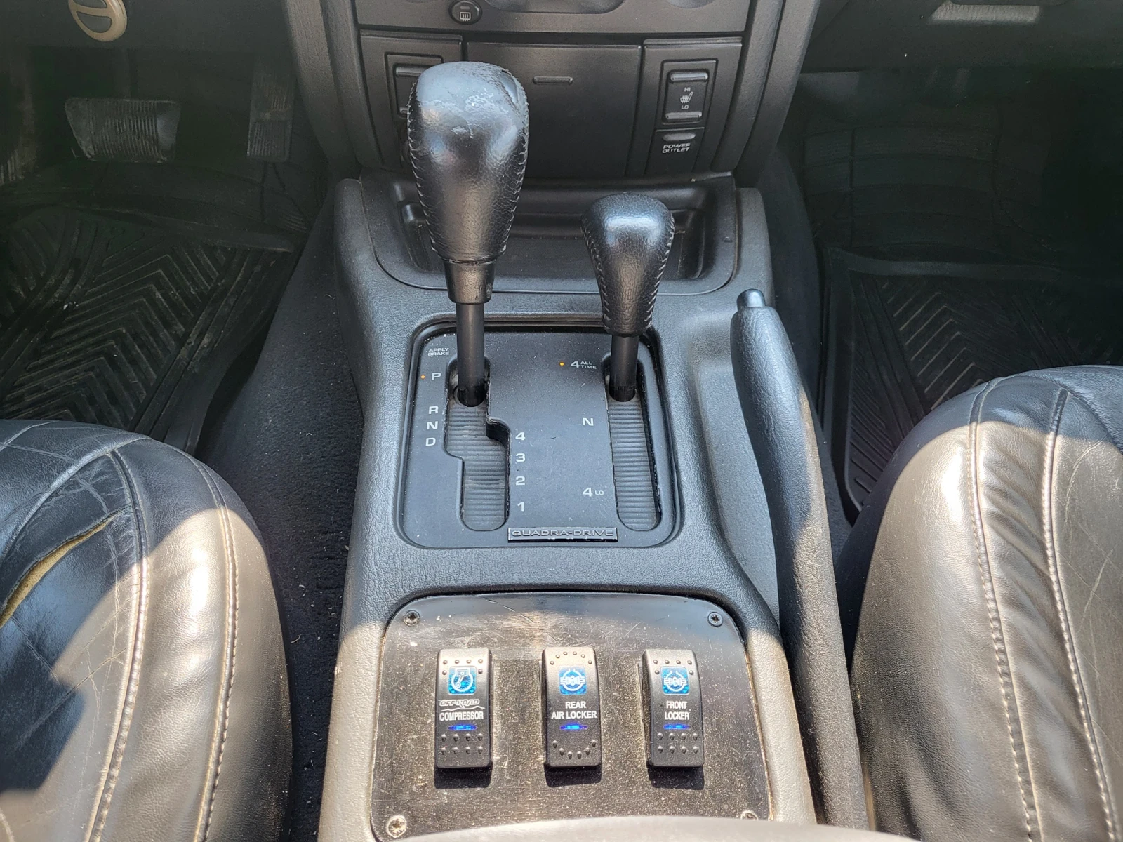 Jeep Grand cherokee 2.7, снимка 8 - Автомобили и джипове - 53787735