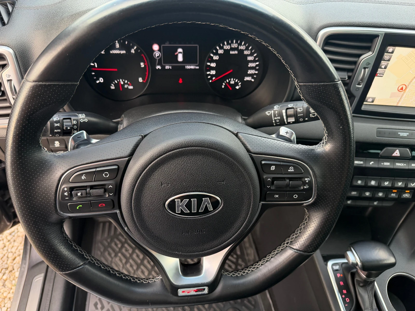 Kia Sportage 2.0CRDI GT-LINE100%РЕАЛНИ КМ ЛИЗИНГ ВИДЕО, снимка 13 - Автомобили и джипове - 55138571