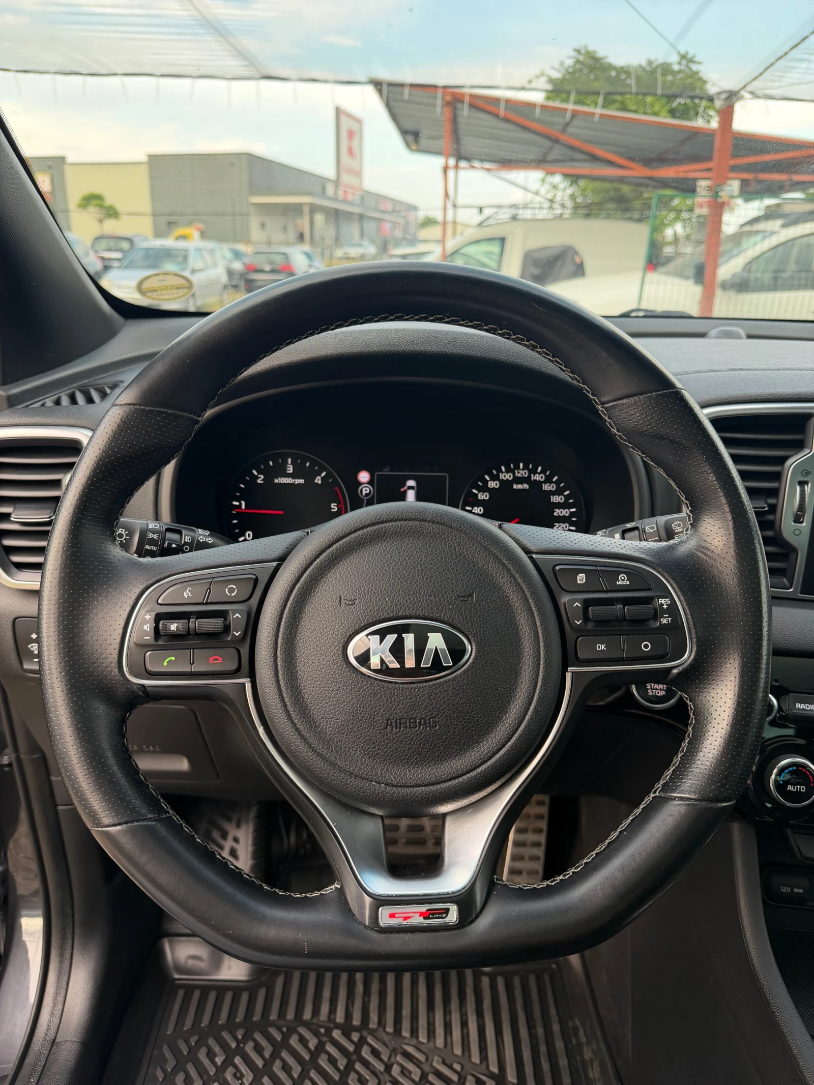 Kia Sportage 2.0CRDI GT-LINE100%РЕАЛНИ КМ ЛИЗИНГ ВИДЕО, снимка 10 - Автомобили и джипове - 55138571