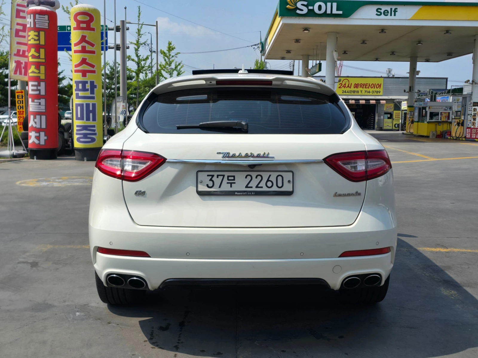 Maserati Levante 3.0* BLIND SPOT* ЕЛ. БАГАЖНИК* ЛЮК* КРАЙНА ЦЕНА, снимка 4 - Автомобили и джипове - 55595228