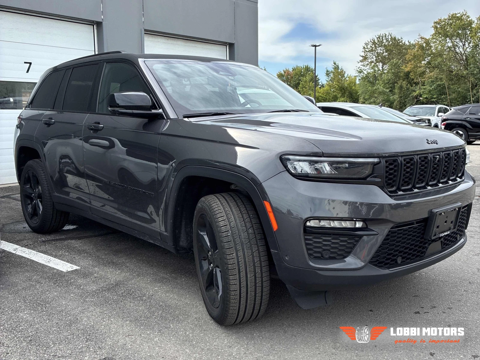 Jeep Grand cherokee, снимка 3 - Автомобили и джипове - 56128511