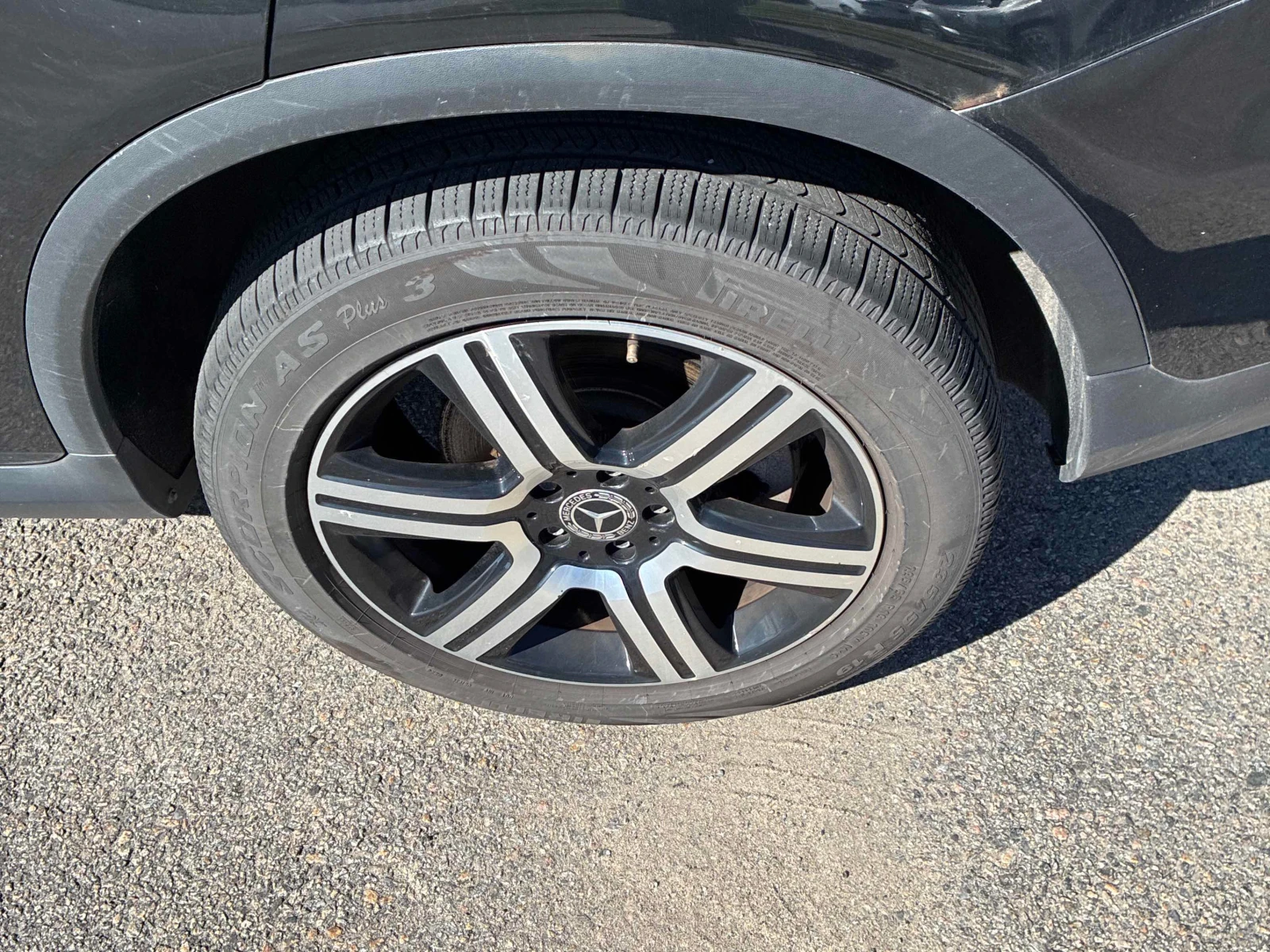 Mercedes-Benz GLC 300 * CARFAX * БЕЗ ПЪРВОНАЧАЛНА ВНОСКА, снимка 13 - Автомобили и джипове - 56134933