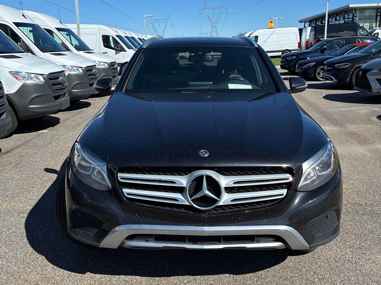 Mercedes-Benz GLC 300 * CARFAX * БЕЗ ПЪРВОНАЧАЛНА ВНОСКА, снимка 6 - Автомобили и джипове - 56134933