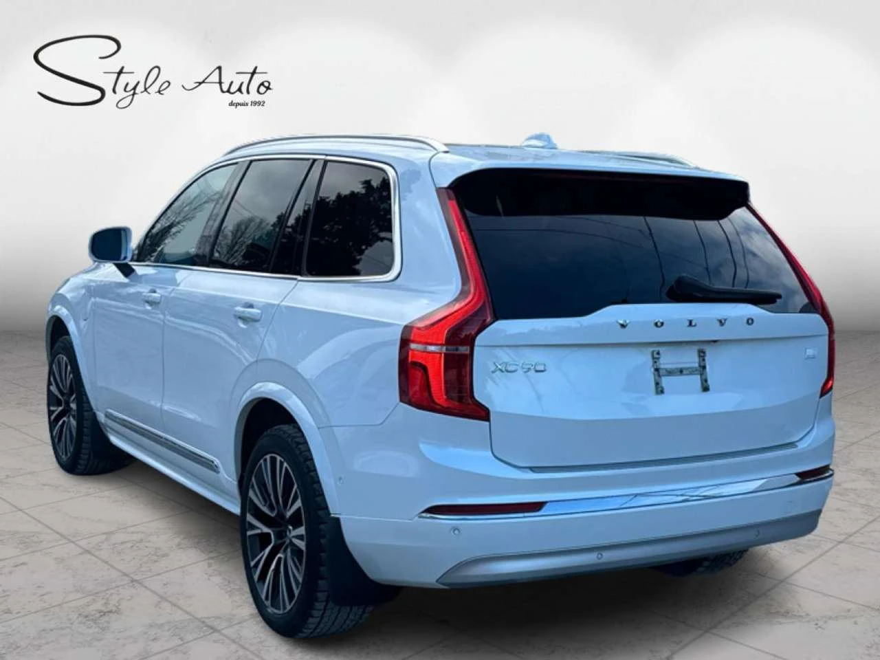 Volvo Xc90 T8, снимка 4 - Автомобили и джипове - 56718112