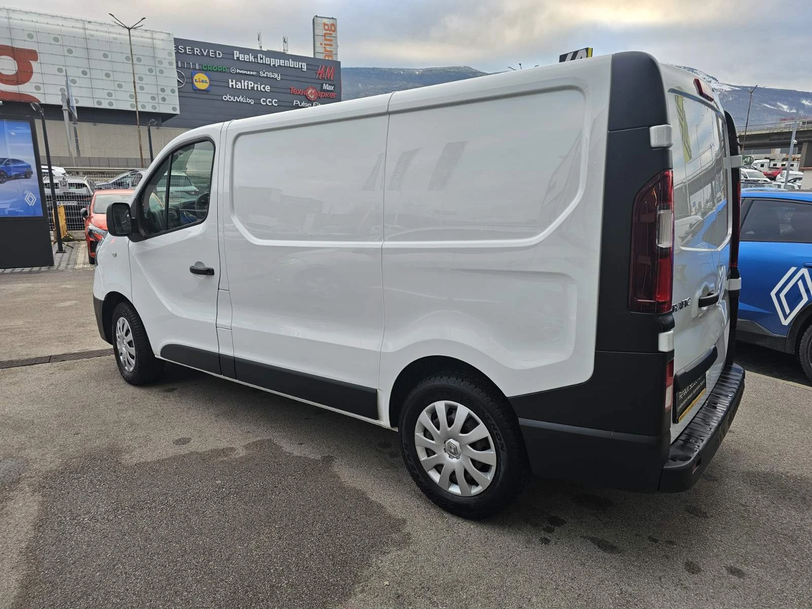 Renault Trafic 1.6 dCi 95 - изображение 4