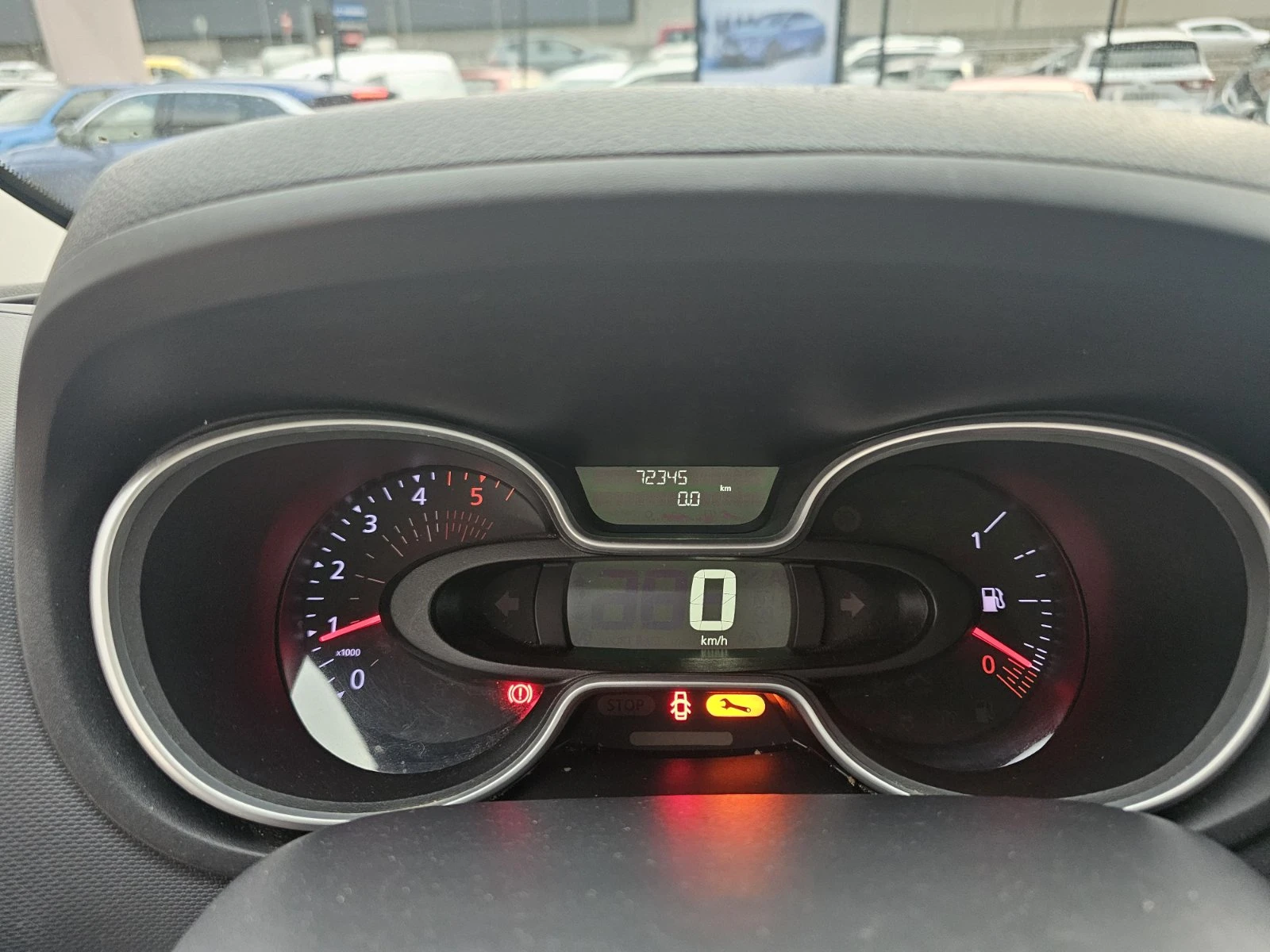 Renault Trafic 1.6 dCi 95 - изображение 8