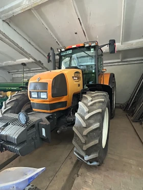 Трактор Claas Арес 836, снимка 2