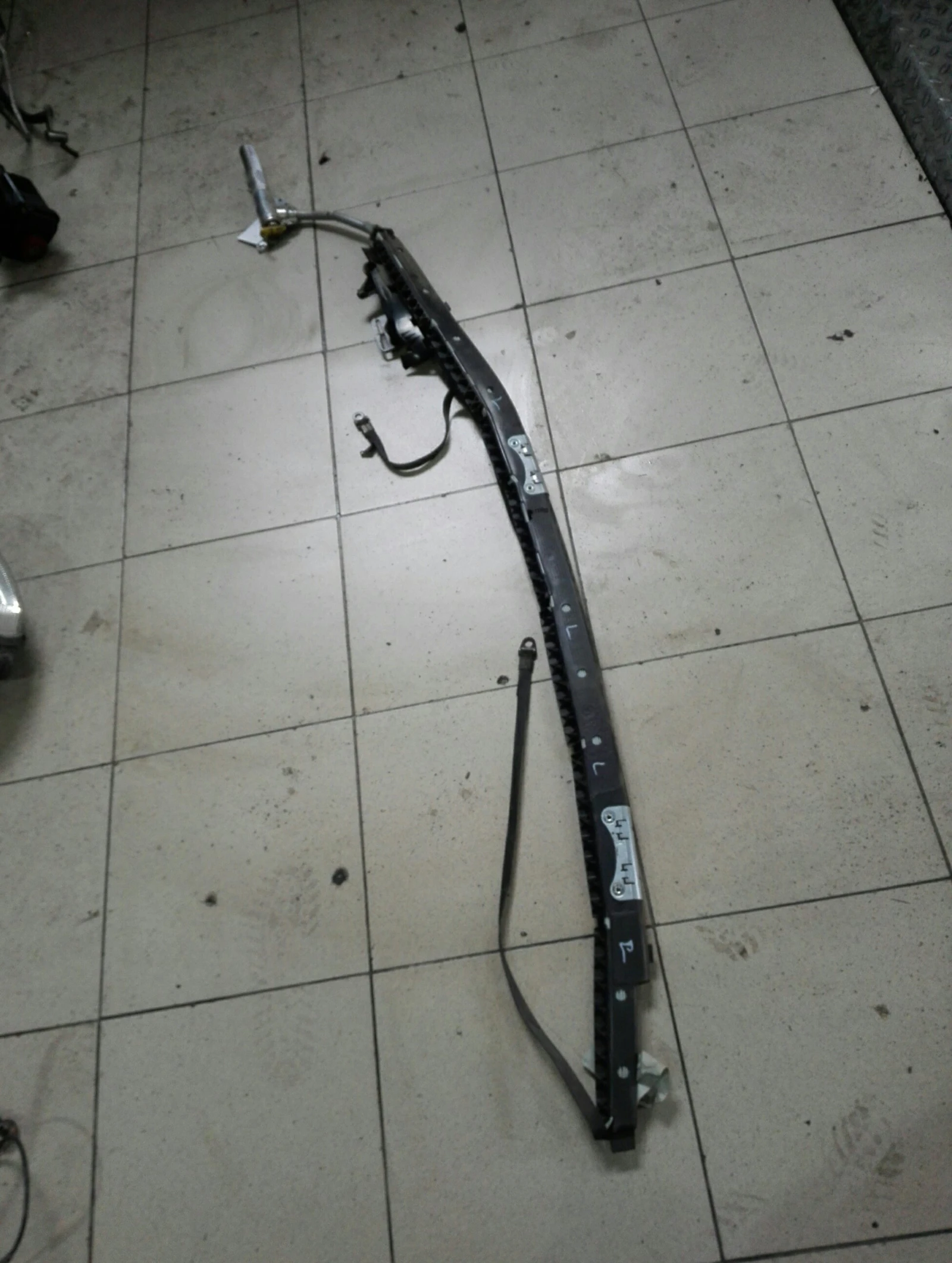 завеса еърбег лява Мерцедес Ц-класа w203 седан