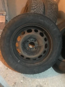 Гуми с джанти Continental 195/65R15, снимка 3 - Гуми и джанти - 53369850