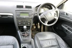 Skoda Octavia 2.0 FSI, снимка 8