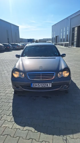 Mercedes-Benz C 200, снимка 2
