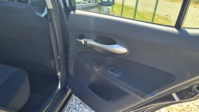 Toyota Auris 1.6i 132к.с, снимка 11