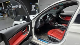 BMW 330 MSPORT* ПОДГРЕВ* КАМЕРА* ХЕДЪП* SUNROOF* KEYLESS* , снимка 8