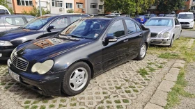 Mercedes-Benz 200, снимка 3