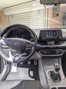 Hyundai I30 1.6 136hp LaneKeepingDis#Подгрев волан/Седалки, снимка 6