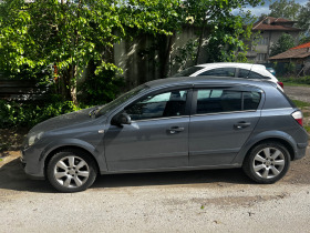 Opel Astra, снимка 10 - Автомобили и джипове - 45356691