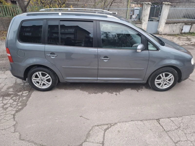 VW Touran 1.9TDI 101ps.  6-скорости, снимка 6 - Автомобили и джипове - 48397490