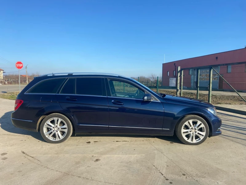 Mercedes-Benz C 200 2.2CDI, снимка 7 - Автомобили и джипове - 49133385