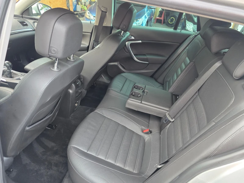 Opel Insignia Sport 2.0TDCi/Bi-turbo/Navi/Кожа/Лизинг/Германия, снимка 14 - Автомобили и джипове - 51909251