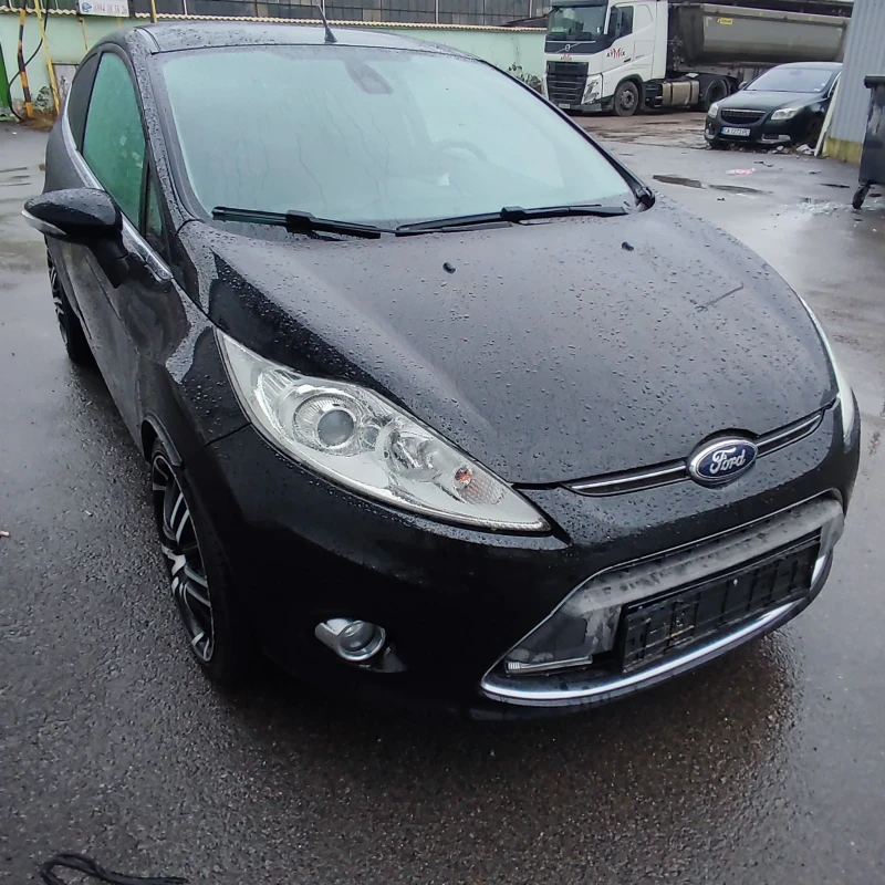 Ford Fiesta 1.25 i* TITANIUM* KLIMATRONIK* EURO 5B* , снимка 3 - Автомобили и джипове - 52892902