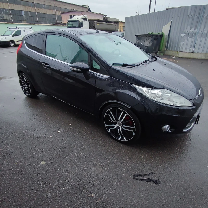 Ford Fiesta 1.25 i* TITANIUM* KLIMATRONIK* EURO 5B* , снимка 4 - Автомобили и джипове - 52892902